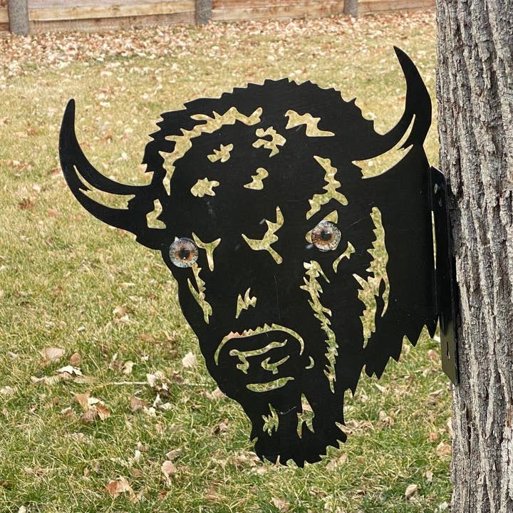 Buffalo Peek-a-boo per la vendita all'ingrosso da parte di Cut-n-rust LLC