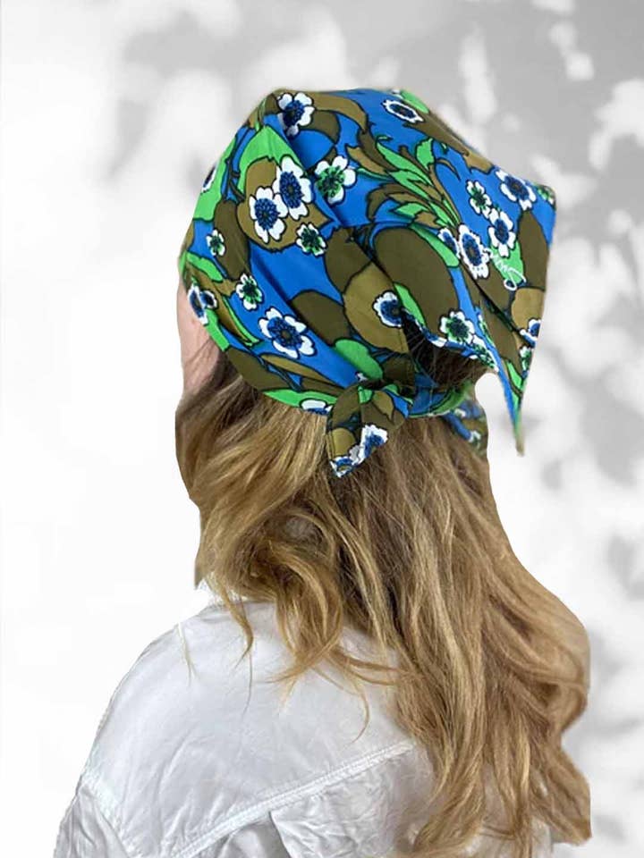 Hoofddoek Waterflower biologische sjaal voor wholesale door Sustainable Susi