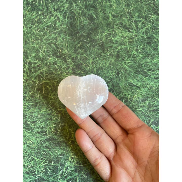 Tumbledshop - Wholesale Spiritual stone/crystal - Selenite Crystal Hearts, Heart Shaped Crystal, Puffy Gemston4