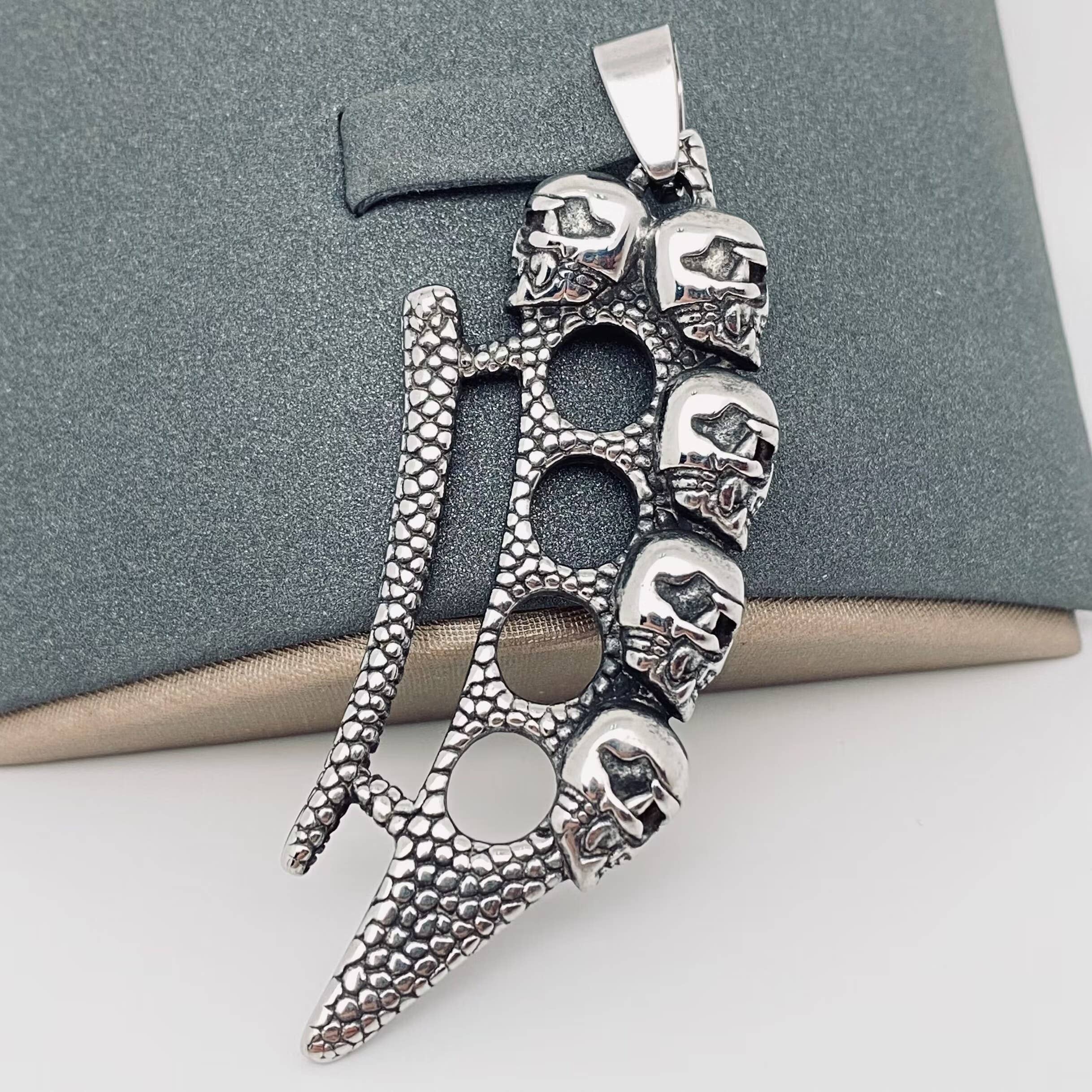 Mio Queena - Wholesale Craft Supplies - Multi Style of Exquisite Stainless Steel Pendant - MJ/MNP41