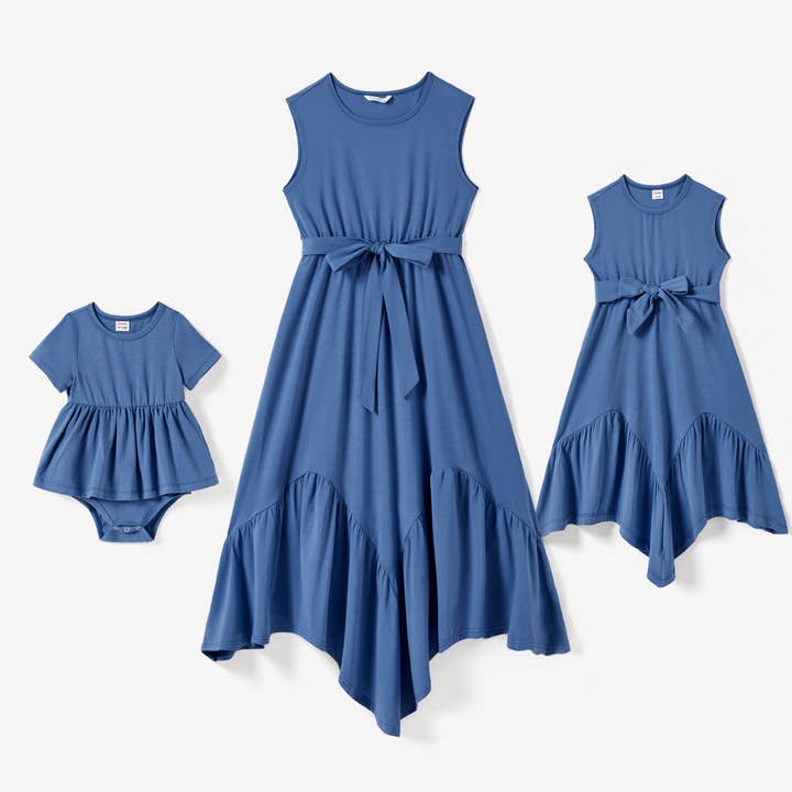 Vestido sin mangas azul con dobladillo irregular y volantes de Mommy & Me para venta al por mayor de PatPat