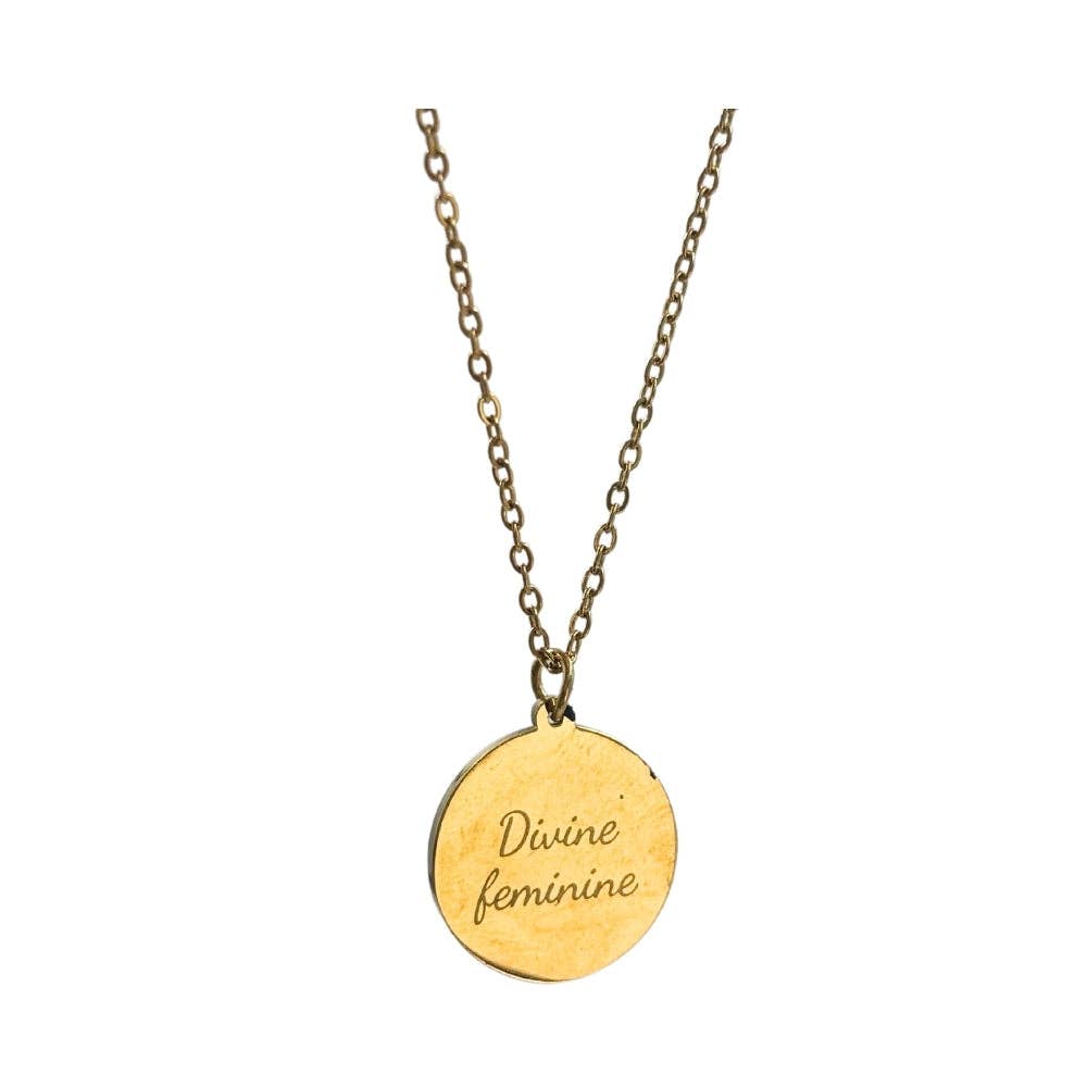 Earths Elements Wholesale - Wholesale Pendant/Charm Necklace - Necklace - Spiral Moonstone, Gold3