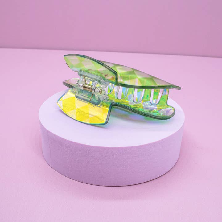 Frog Sac - Wholesale Hair Clip - Women's - Medium Round Iridescent Checkered Hair Claw Clip20