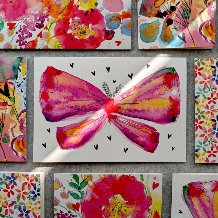 Bella & The Moon – wholesale Everyday greeting card – Moth - Love Greetings Card3