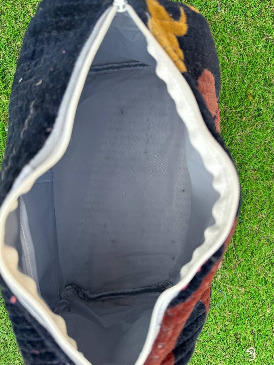 GYPSY STUDIO - Wholesale Makeup/Cosmetic Bag - Velvet 3 pcs Toiletry Bag set Makeup, cosmetics Bags7