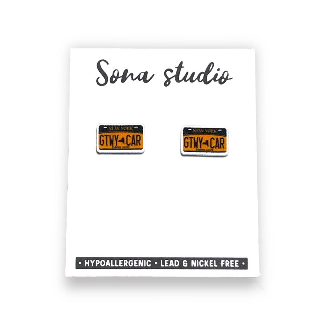Sona Studio – wholesale Stud/post earrings – Getaway Car Earrings