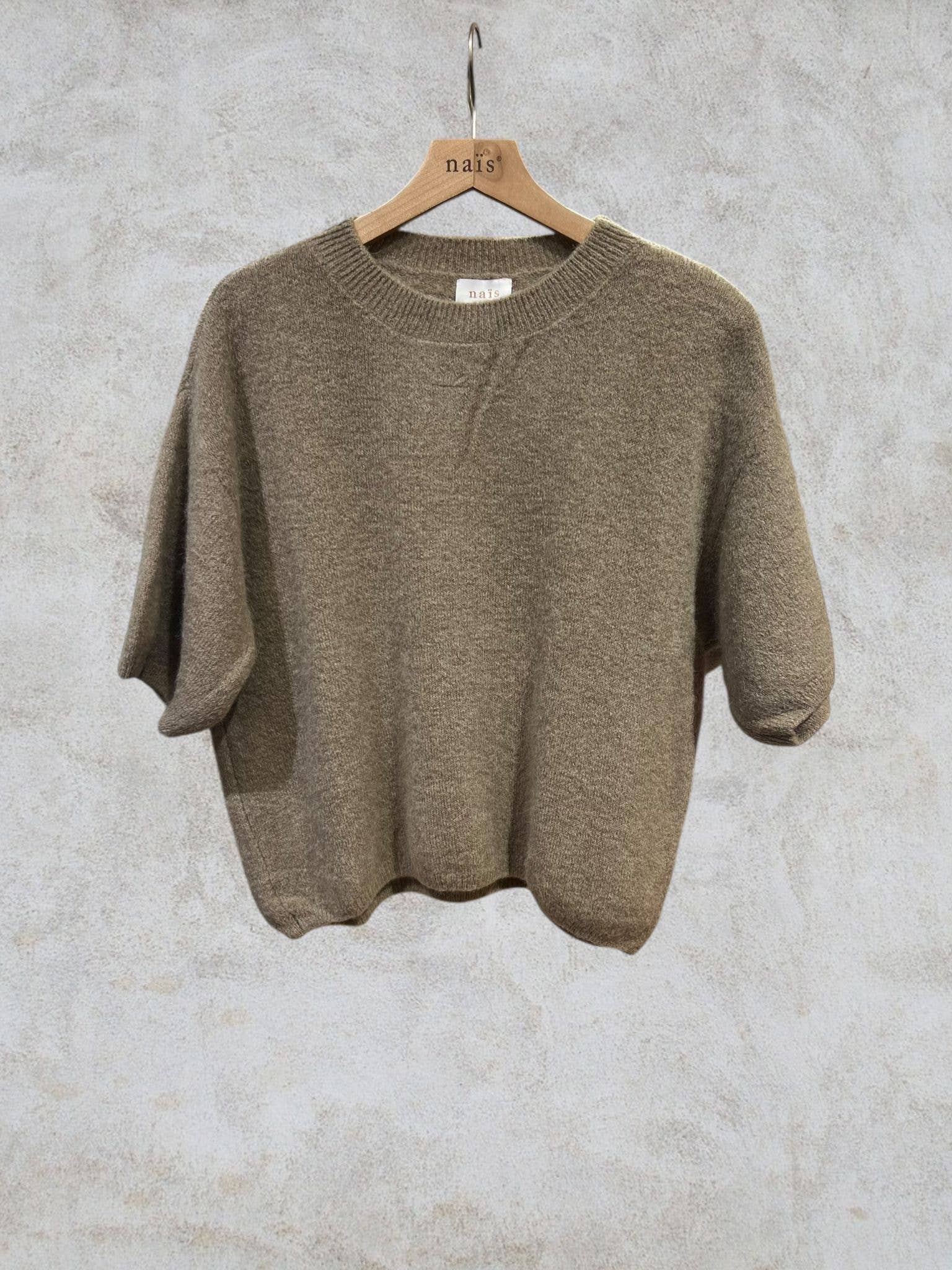 NAÏS PARIS - Wholesale Knit Sweater - Women's - ROUND NECK SHORT SLEEVE SWEATER IN SUPERFINE ALPACA30