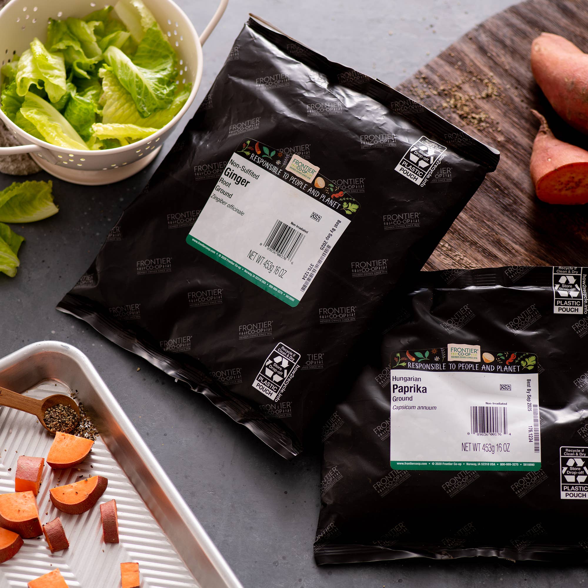 Frontier Co-op - Wholesale Dried Spice - Ginger Powder, Keto & Paleo Friendly, Warm & Spicy, 1 lb4