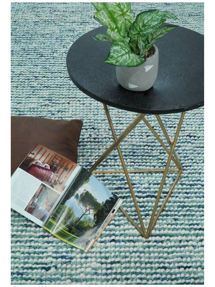 5x8 and 8x10 Hand Made Blue Woolen Chunky and Soft Area Rug for wholesale by The Rug Decor, Inc.