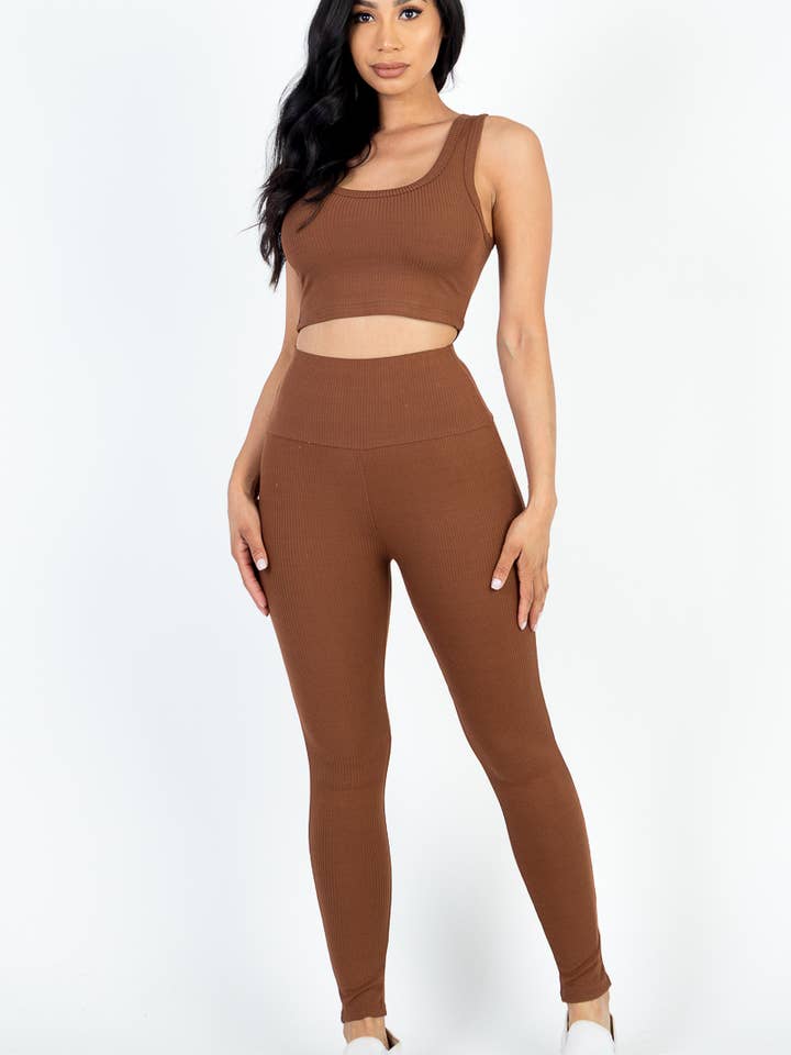 CAPELLA APPAREL - Wholesale Sportkledingset - Dames - Ribgebreide crop top en legging set9