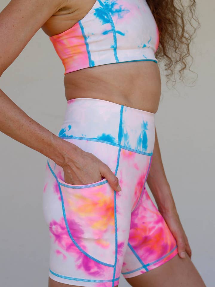 Pantaloncini tascabili R per la vendita all'ingrosso da parte di Relay Active