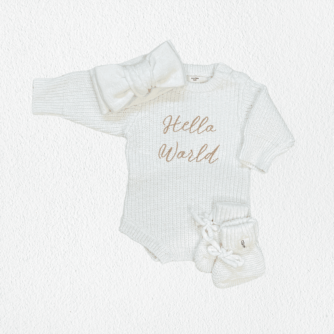 Brave Little Lamb the Label - Vente Barboteuse – bébé - Barboteuse d'annonce 'Hello World' | Nuage texturé3