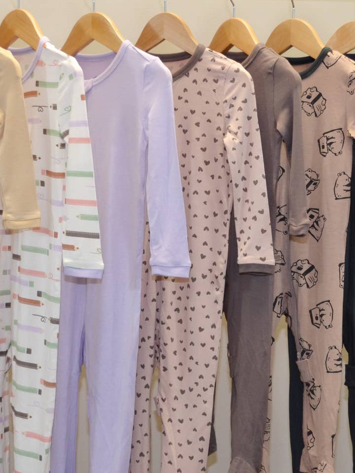 Silkberry Baby - Wholesale Sleepsuit - Baby - Bamboo Zip up Footed Sleeper (Print)1