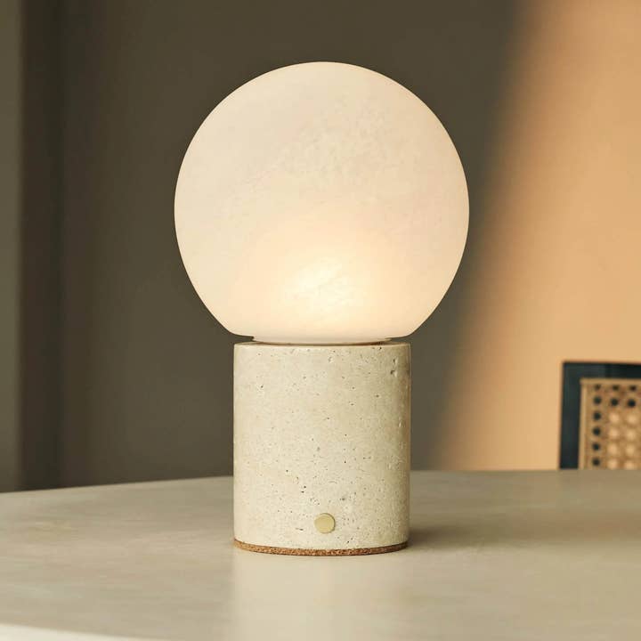 Tavellio - Wholesale Accent/Desk Lamp - Metsu Beige / Travertino Classico – Classic Travertine Rechargeable Table Lamp with 3 Light Colors & Dimming Function3