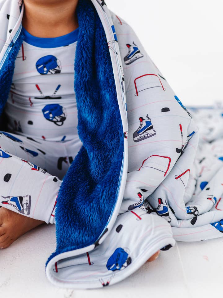 Kiki + Lulu - Wholesale Bedding blanket – Kids & Baby - Rink Rat Plush Blanket3