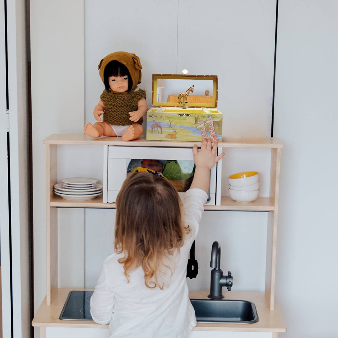 Enchantmints – wholesale Musikdosa - Barn och baby – Ny! Musiklåda med giraff, utdragslådor och spegel1