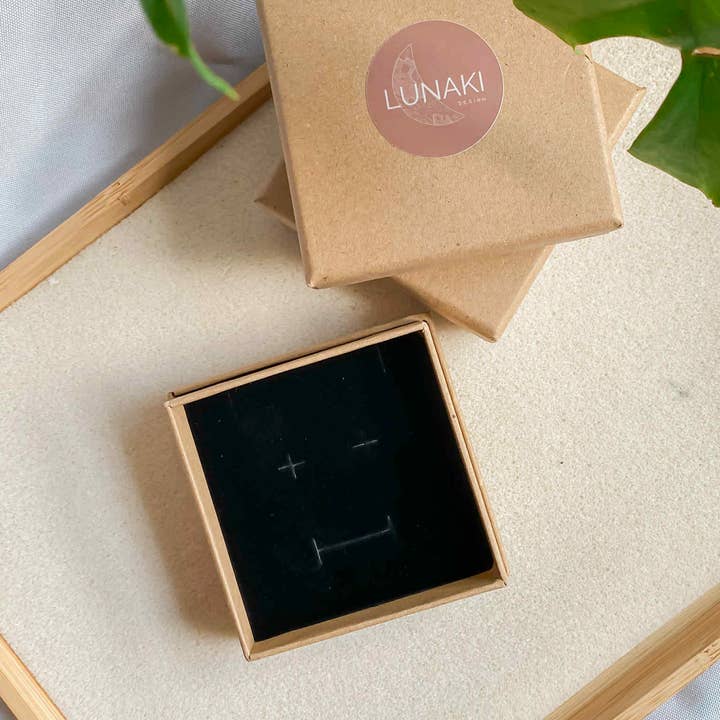 Eco-friendly kraft gift box with black foam for gifting for wholesale by Lunaki Design