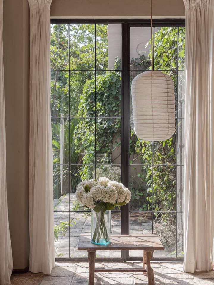 Folie lampeskærm i linned for engroshandel hos Lumiere Shades