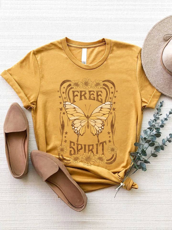 T-shirt imprimé avec lettrage Free Spirit PNTS-6573 pour la vente par PINK NABI