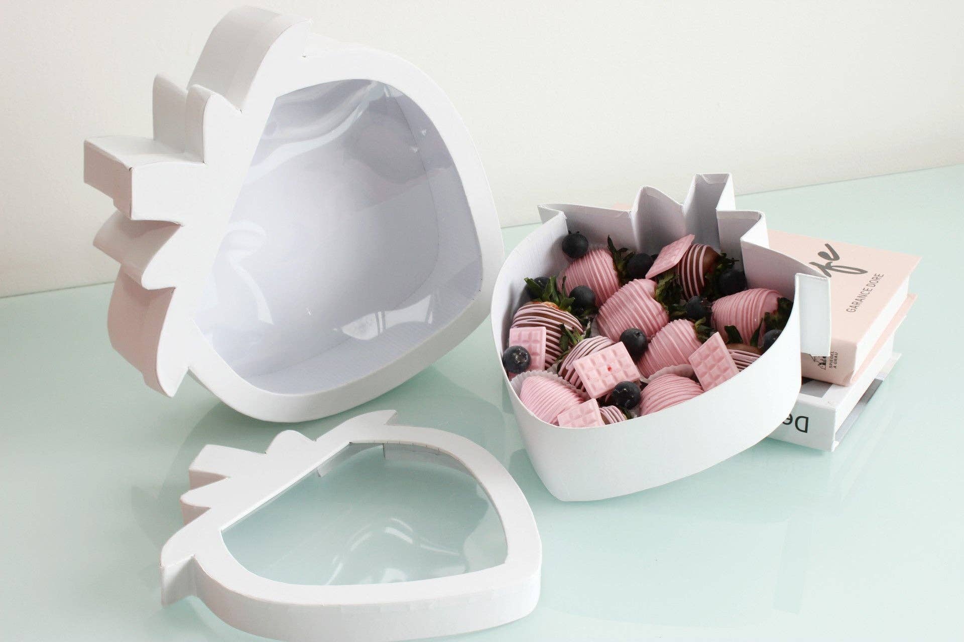 Elegant Design Supply - Wholesale Gift Box - Strawberry Shaped Gift Box23