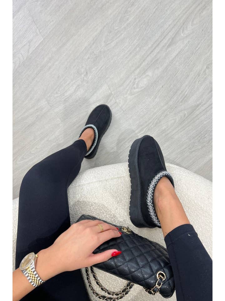 No Doubt Shoes - Wholesale Slides - Women's - Women's Faux Fur Lined Slipper Platform Sliders Aztec Mules 8