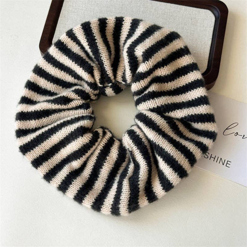 Dipped Shop - Wholesale Scrunchie - Women's - Color Block Striped Elastic Hair Tie DP25F9610