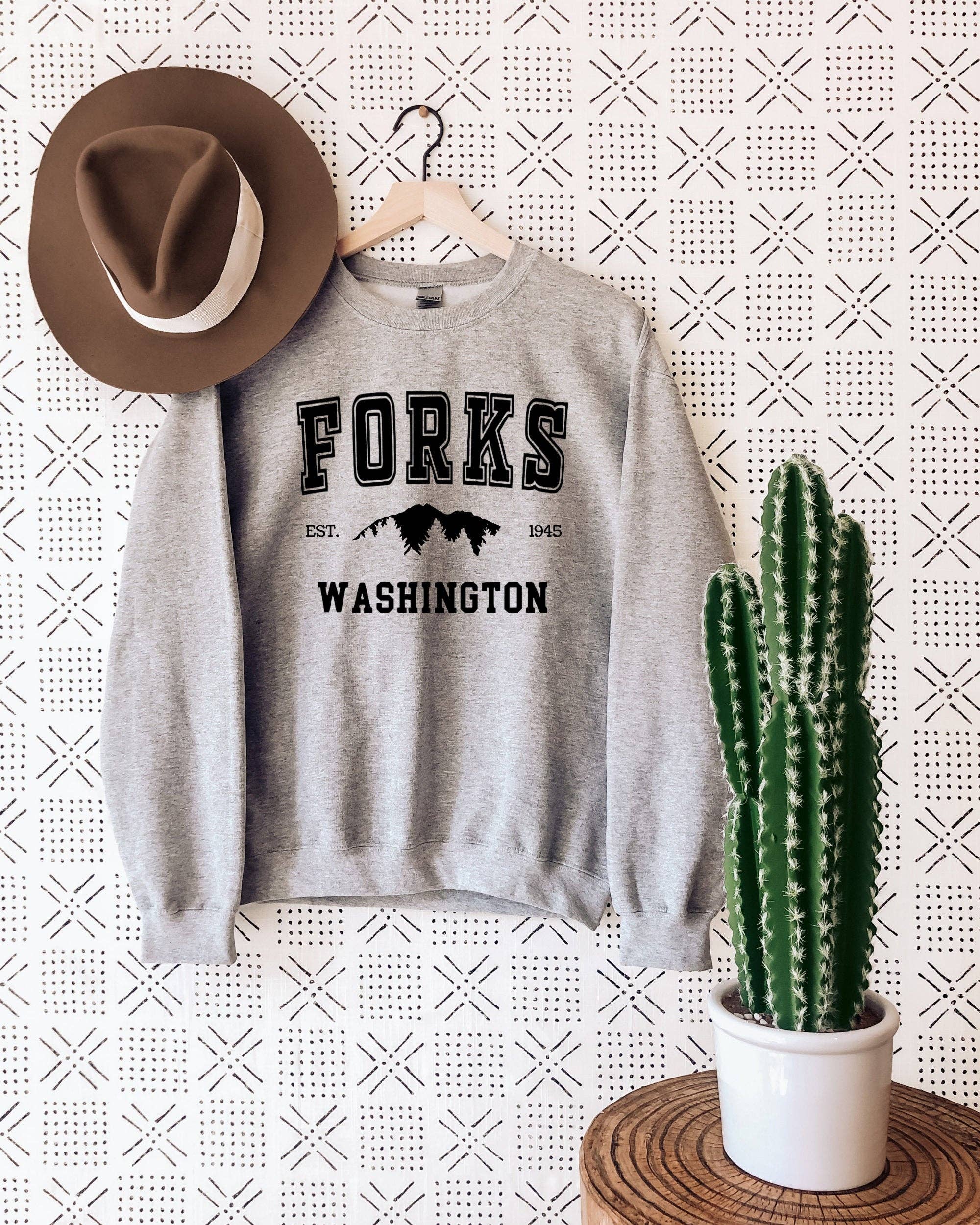 Desert Raine - Vendita all'ingrosso Felpa stampata - Donna - Felpa con montagna Forks Washington - Ispirata a Twilight2