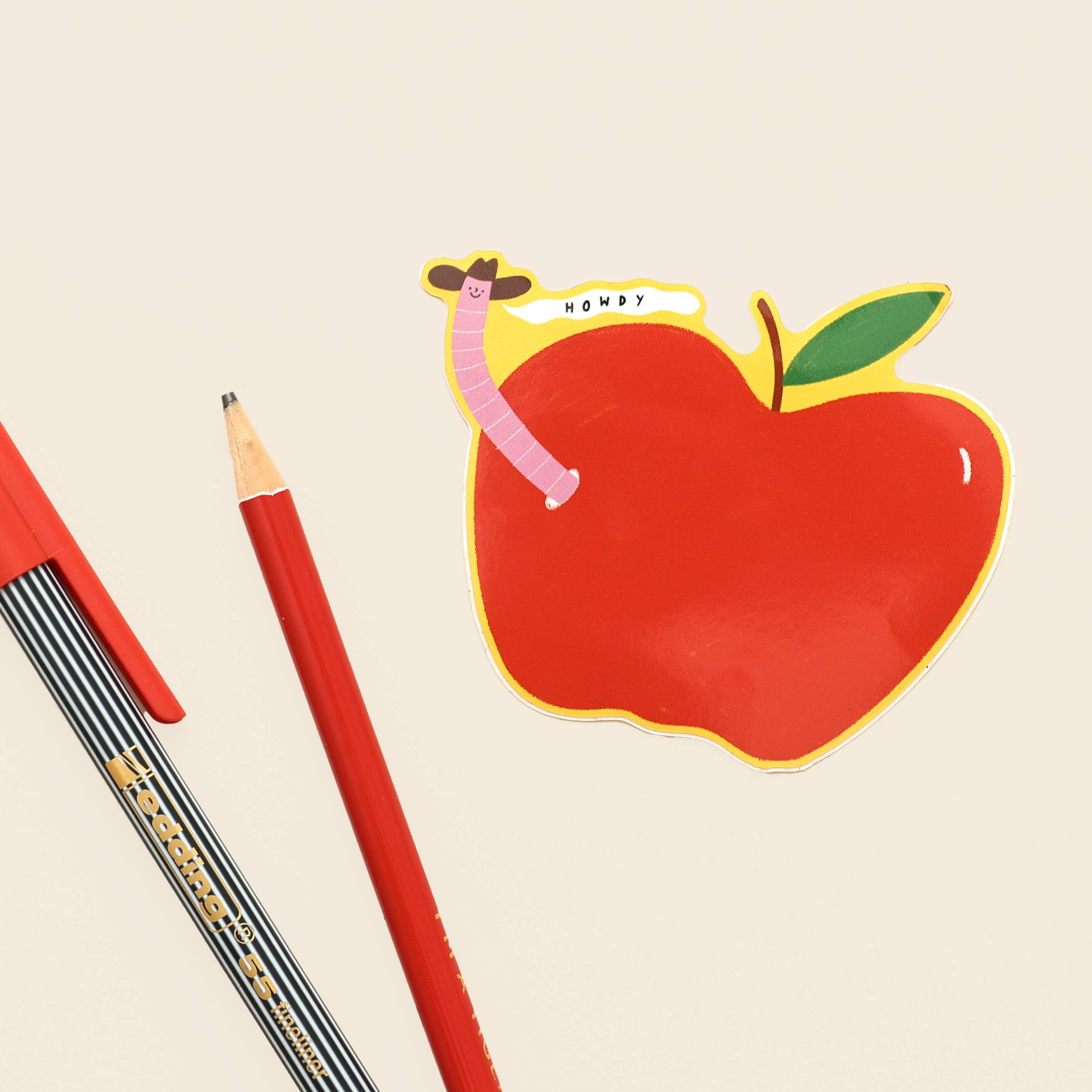 Little Black Cat Illustrated Goods – Engroshandel Klistermærke – Orm Cowboy Klistermærke | Howdy Vinyl Klistermærke | Orm I Æble1