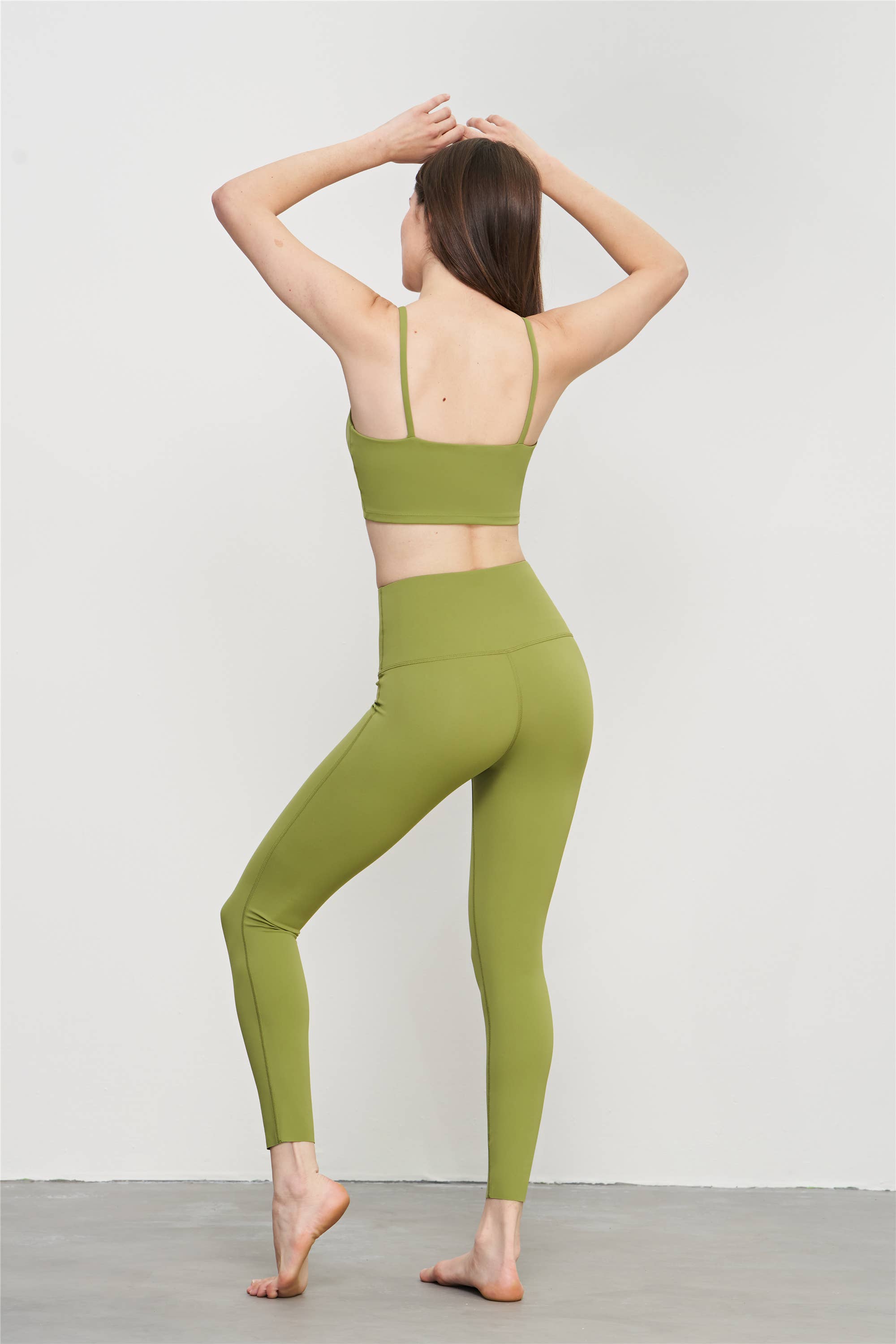 91thelabel - Vente Ensemble de sport – femme - Ensemble de sport haute performance 2 pièces Esther en Lycra®13