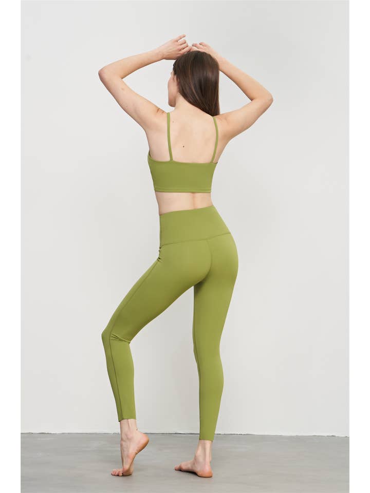 91thelabel - Vente Ensemble de sport – femme - Ensemble de sport haute performance 2 pièces Esther en Lycra®13