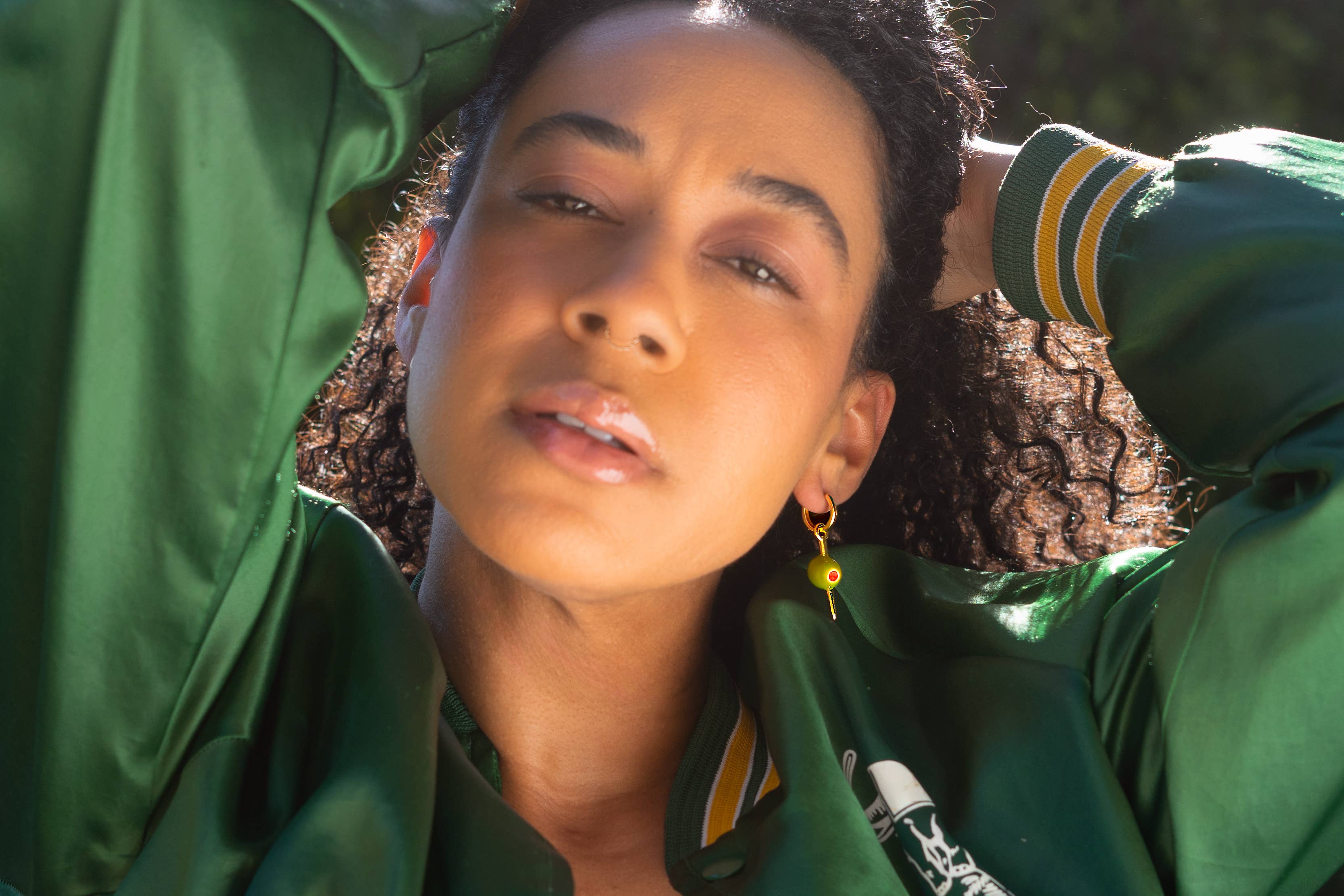 Peter and June – Großhandel Hoops – Make it Dirty Hoops, 18 Karat vergoldet1