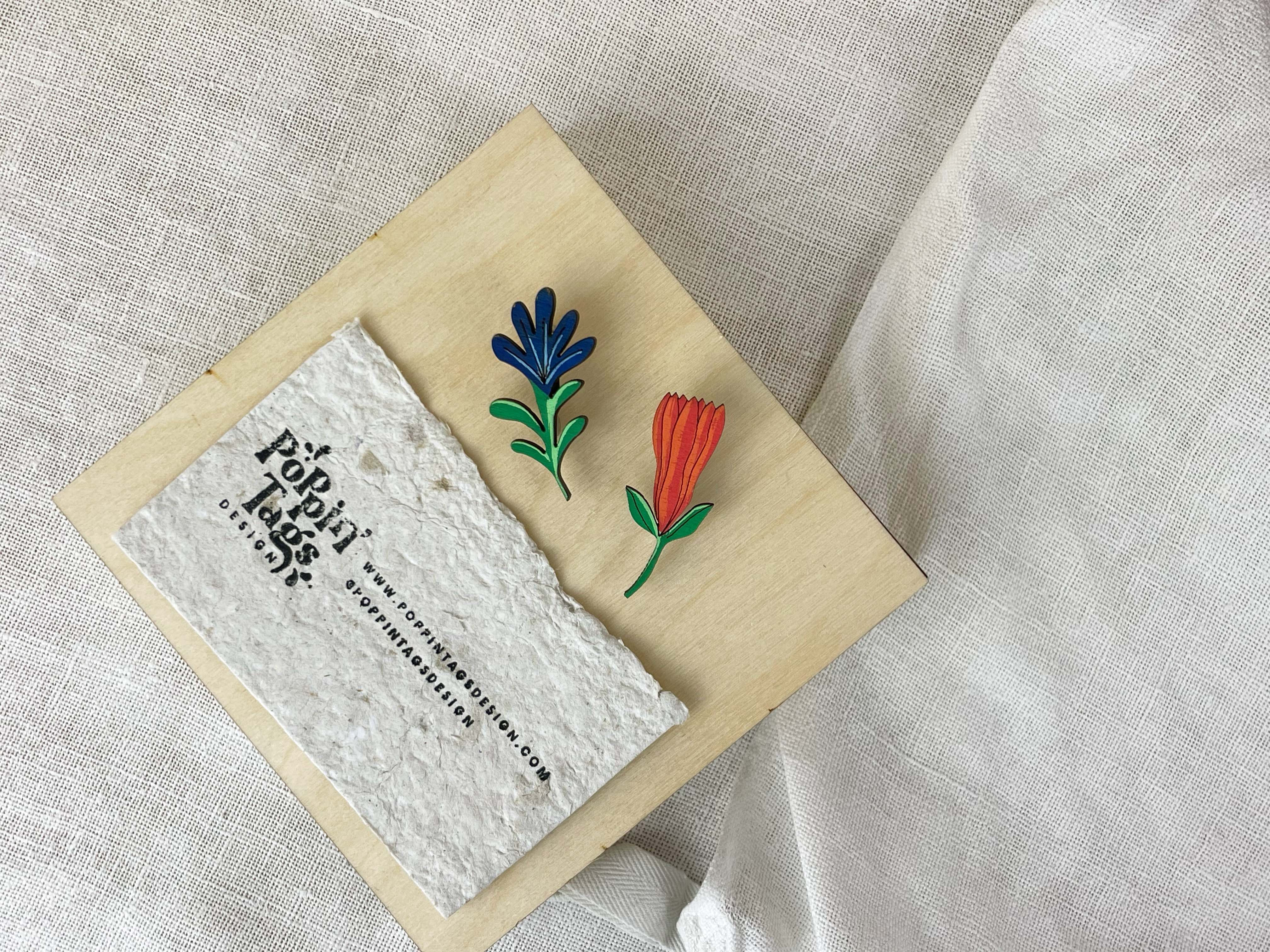 Poppin' Tags Design - Wholesale Brooch - Pair of Brooches: Flowers2