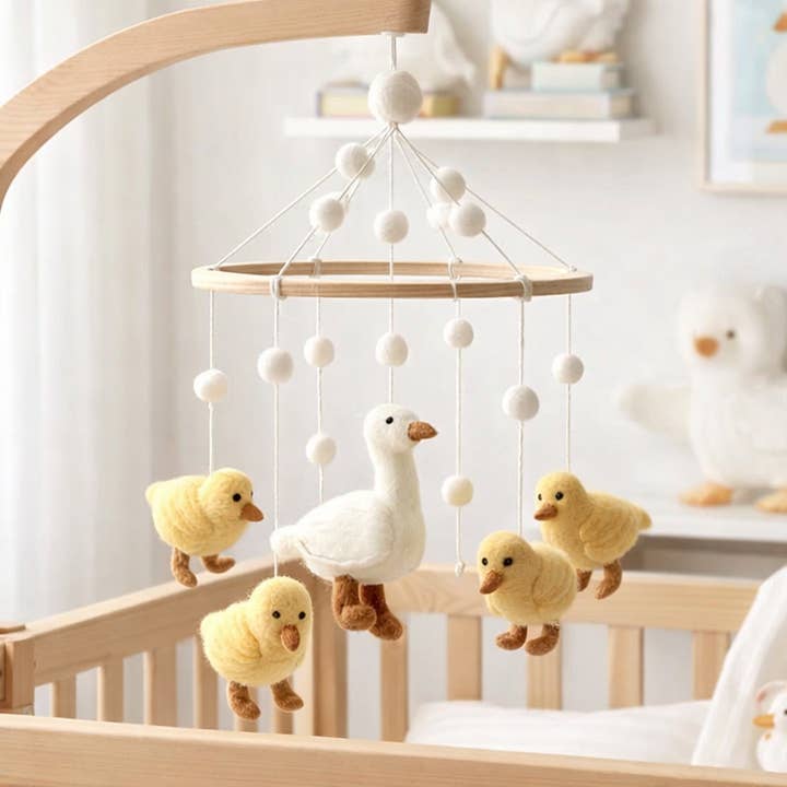Wollen Mobiel voor Baby - Eendjesfamilie voor wholesale door Ganapati
