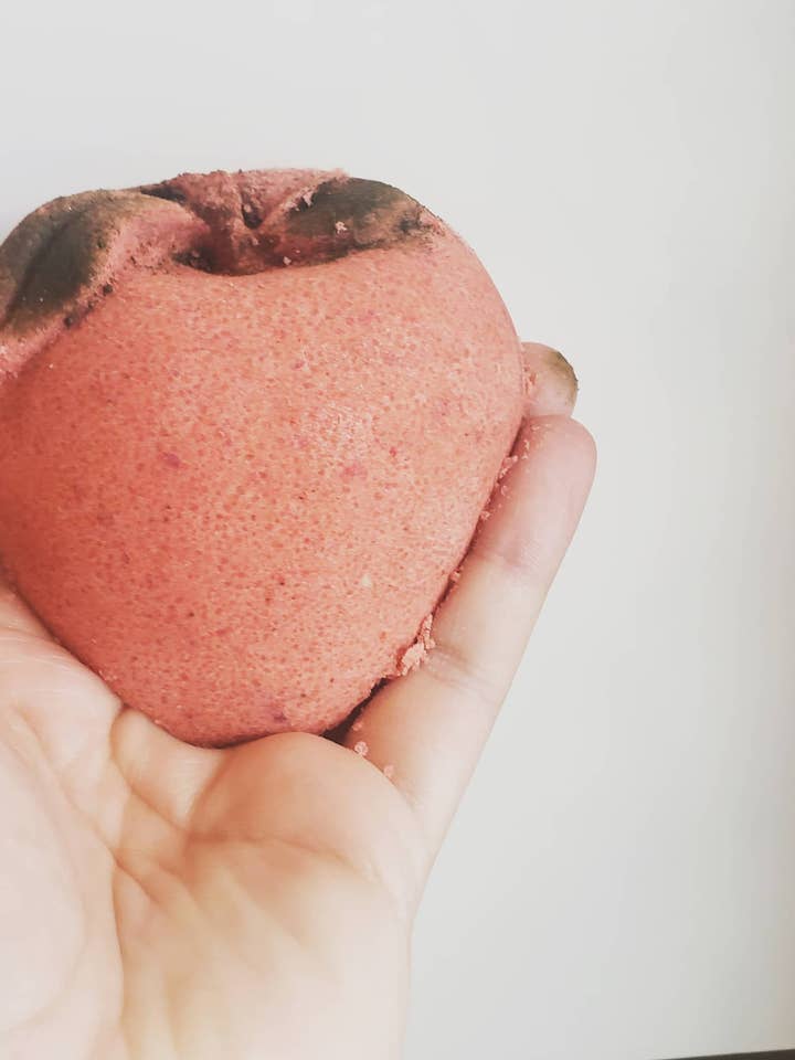 Apple Pickin' Deluxe Bomb for wholesale by The Luxury Llama