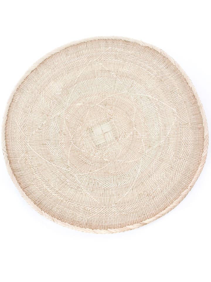 Grand panier en filigrane des Tonga pour la vente par Swahili | AFRICAN MODERN