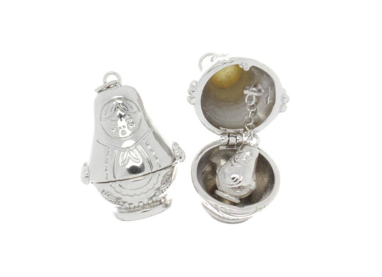 Jewel Pledge - Wholesale Individual Charm/Pendant - Gold Or Silver Matryoshka Nesting Doll Charm CPG-CPS26882