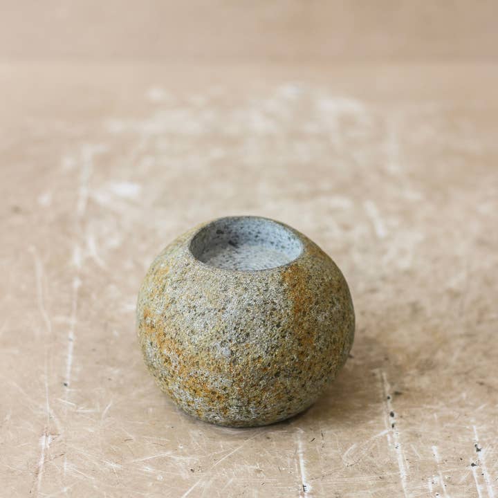 Botanical Boys - Wholesale Candle holder - River Stone Candle Holder - 62B.23