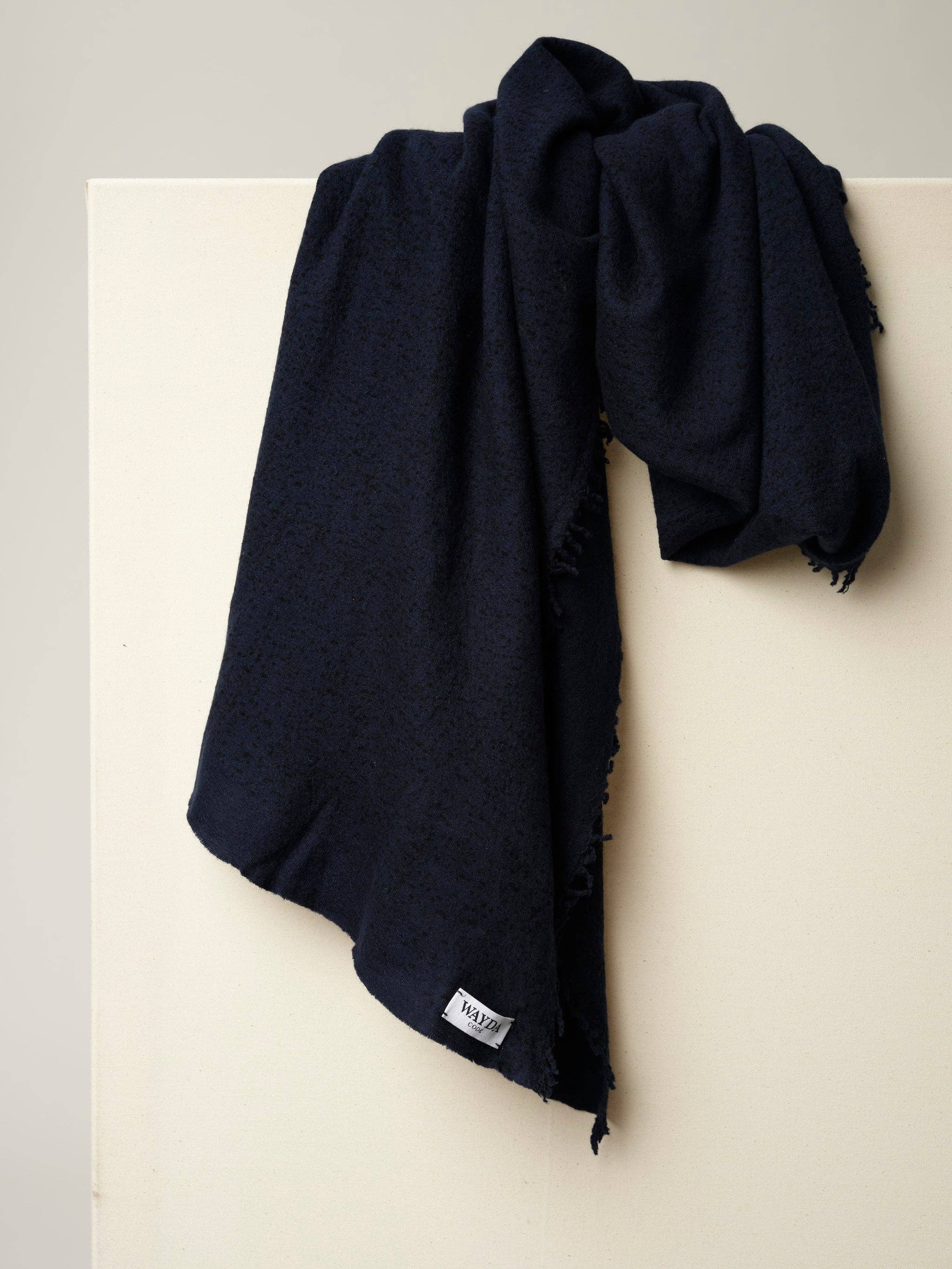 WAYDA - Wholesale Scarf - Women's - Schal OTHILIA aus Seide/Wolle1