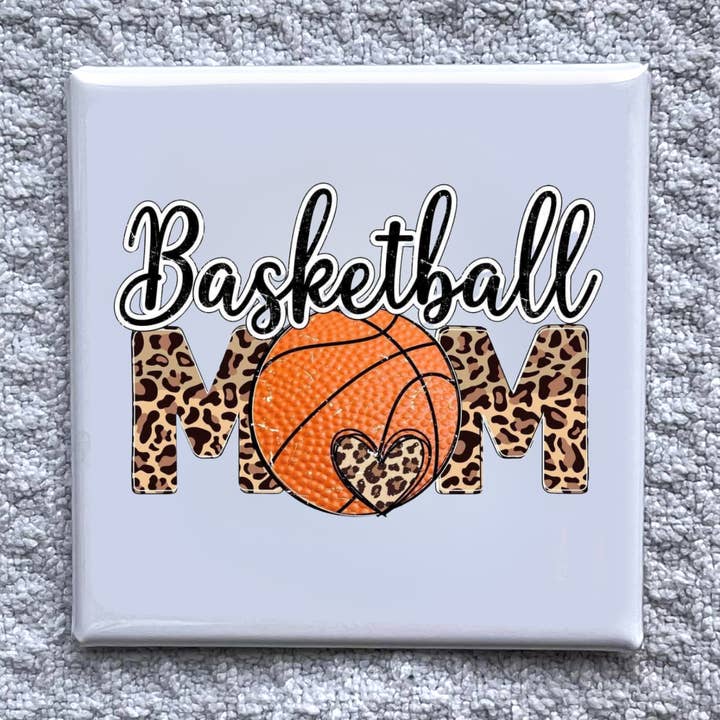 Calamita Sportiva 2x2" Basket Mama - Decorazione per Frigorifero Fatta a Mano per la vendita all'ingrosso da parte di Made With Aloha Magnets,llc
