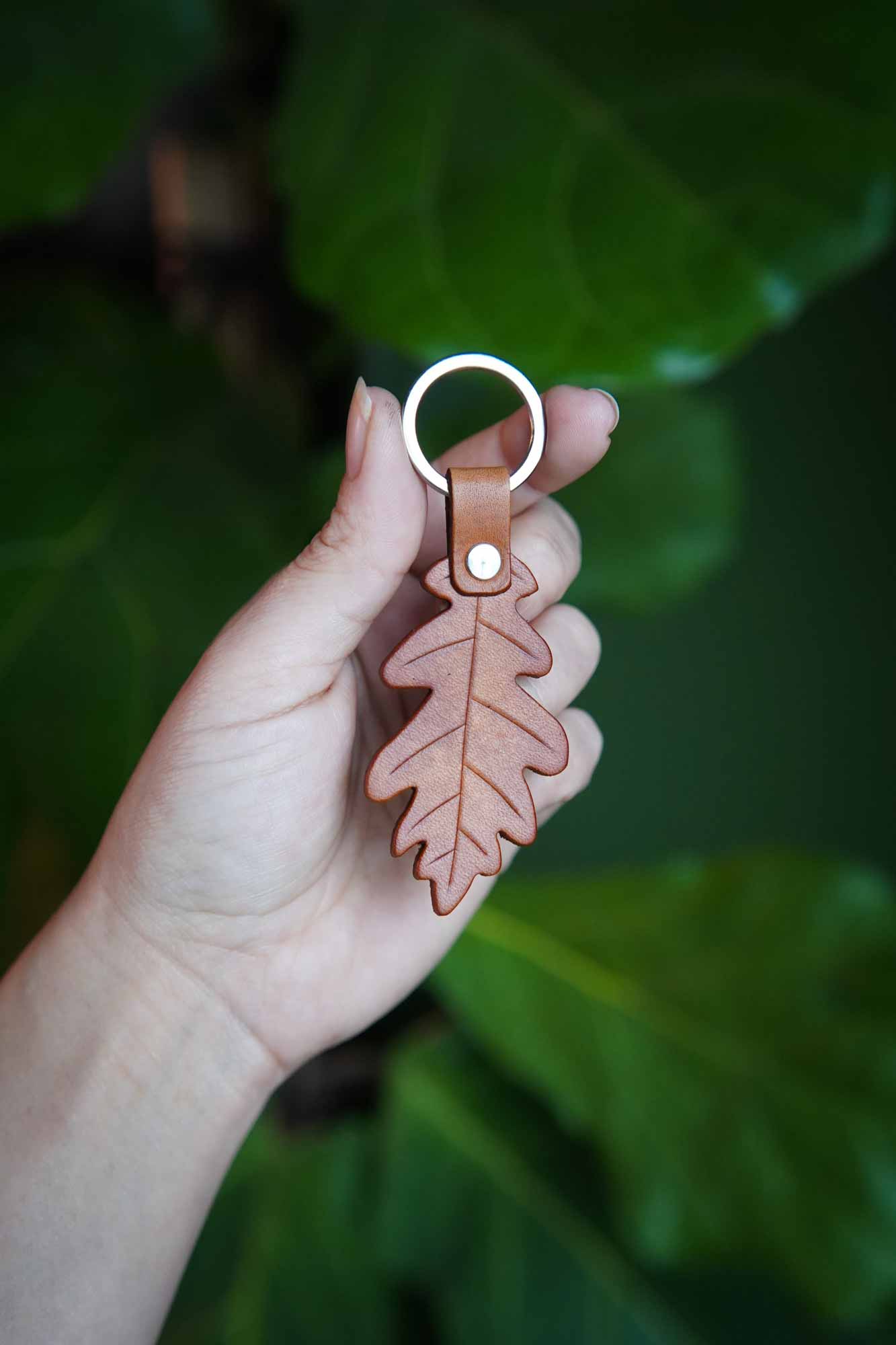 Hammerthreads - Wholesale Keychain - Unisex - Oak Leaf Browns- Leather Keychain5