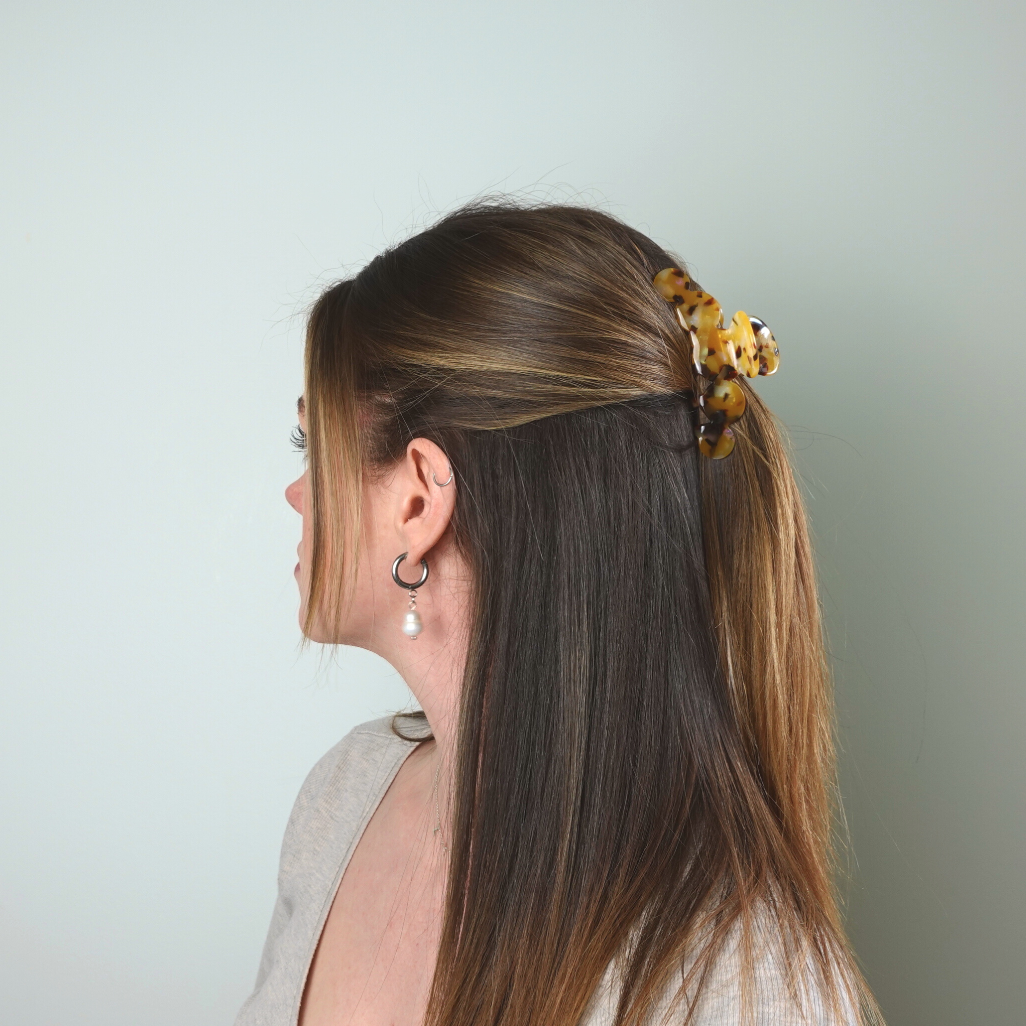 Love Attack - Wholesale Hair Clip - Women's - Nefeli Cellulose Acetate Minimalist Cloud Hair Claw Clips12