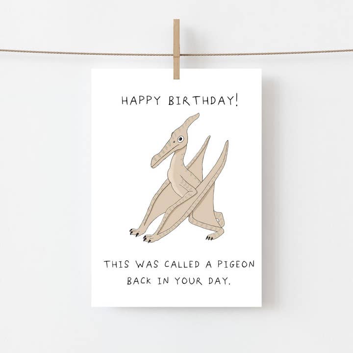 Biglietto di Compleanno con Dinosauro 03 per la vendita all'ingrosso da parte di AJS STUDIOS