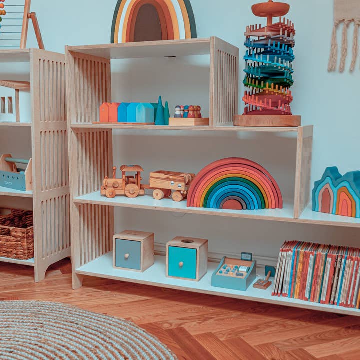 Oki Stepped Shelf for wholesale by HINGI