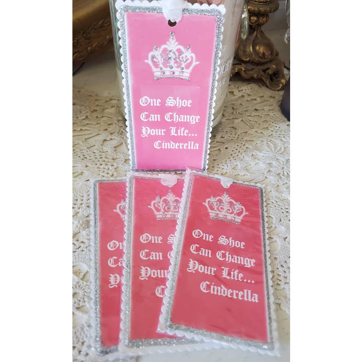 Little Heart Designs - Wholesale Gift Tag - Cinderella Crown One Shoe Can Change Your Life Gift Tag1