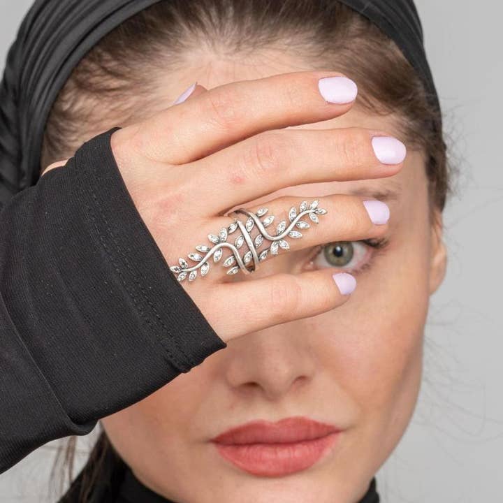 Zeydor Accessories - Wholesale Cocktail/Statement Ring - ZeyDor Stone Leaf Ring 17131