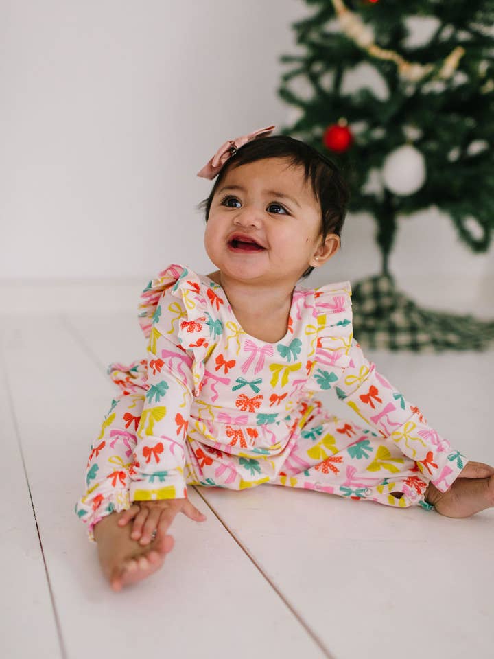 Mabel Romper em Laços Festivos | roupa de bebé por atacado de Ollie Jay