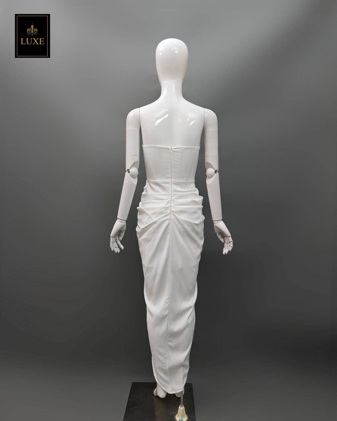 AlexyDesings – wholesale Klänning - Dam – Draperad klänning med slits framtill och bystier.2