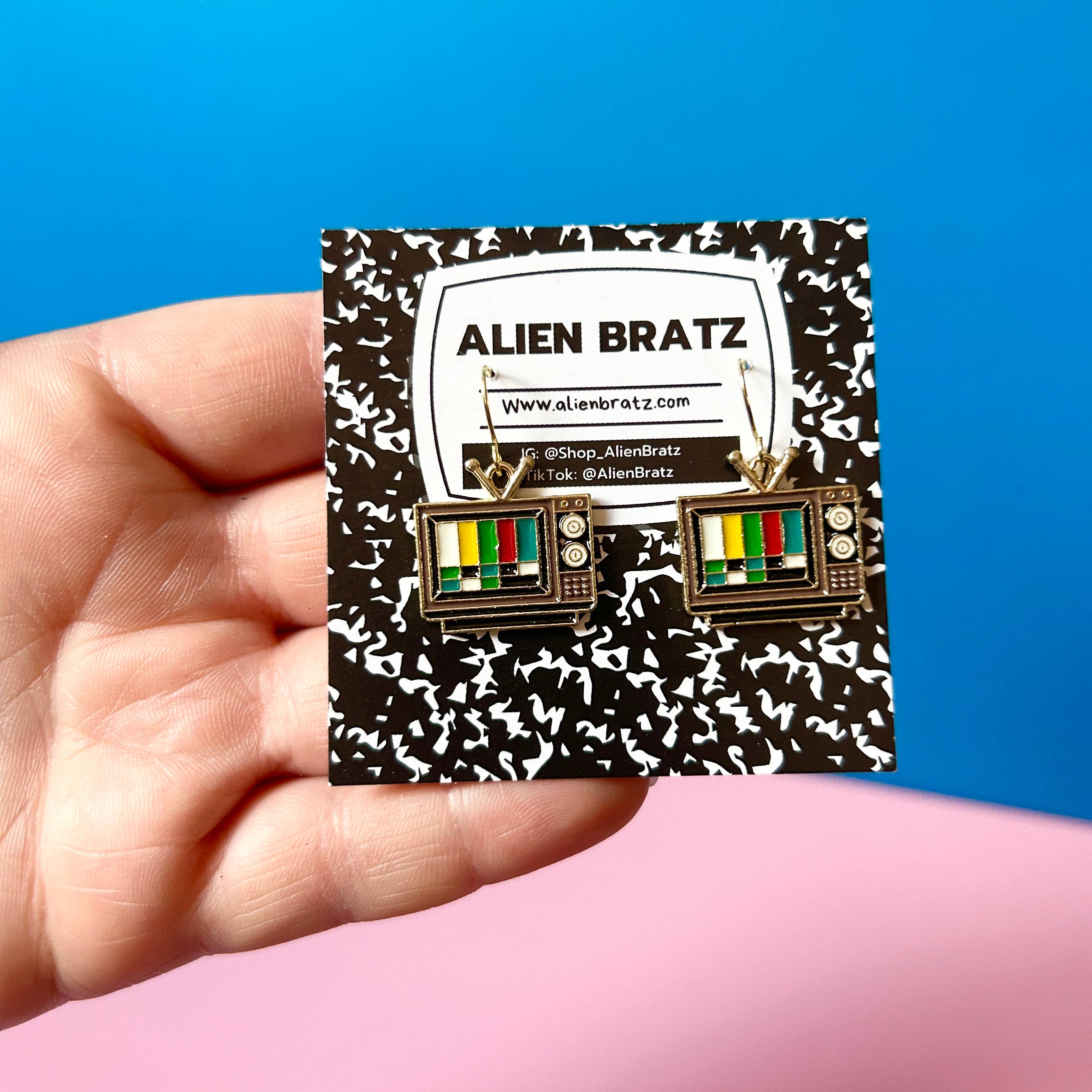 Alien Bratz - Wholesale Dangle Earrings - Gold Tv Earrings 80’s Earrings Funky Earrings Kitschy1
