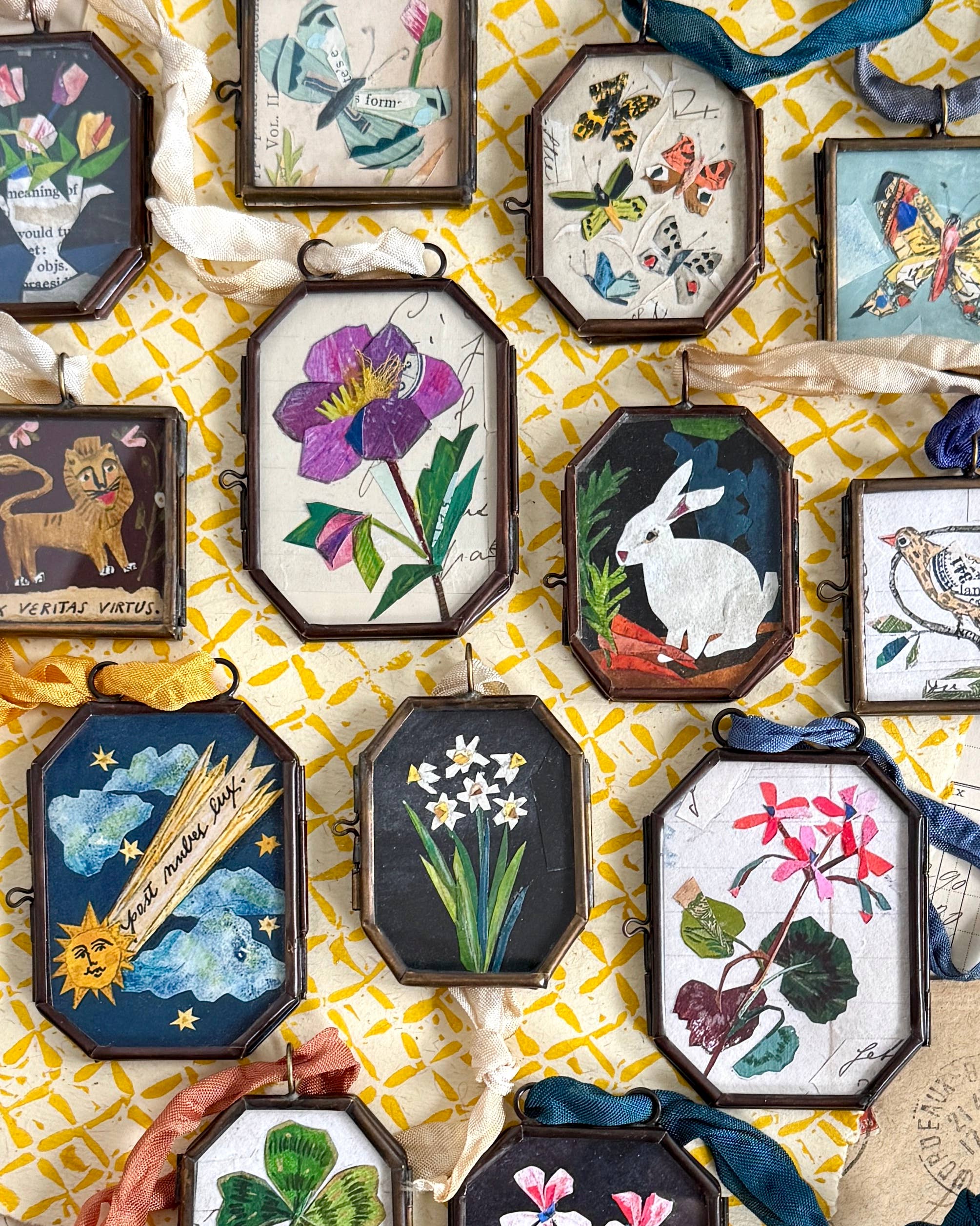 Maris Mirum - Wholesale Ornament - Post Nubes ~ Art Locket Ornament Decor Celestial Handmade 3