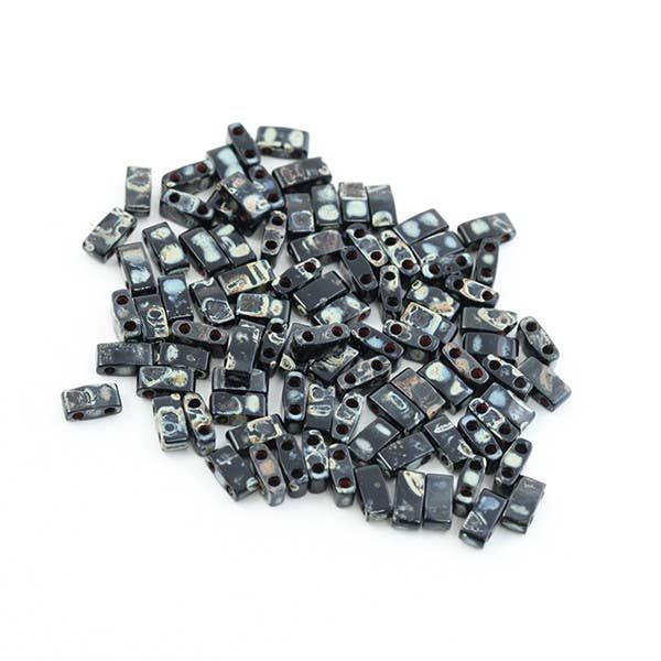 Fais-le toi-même - Vente Perle - 5g Miyuki Half Tila opaque black picasso HTL-45110
